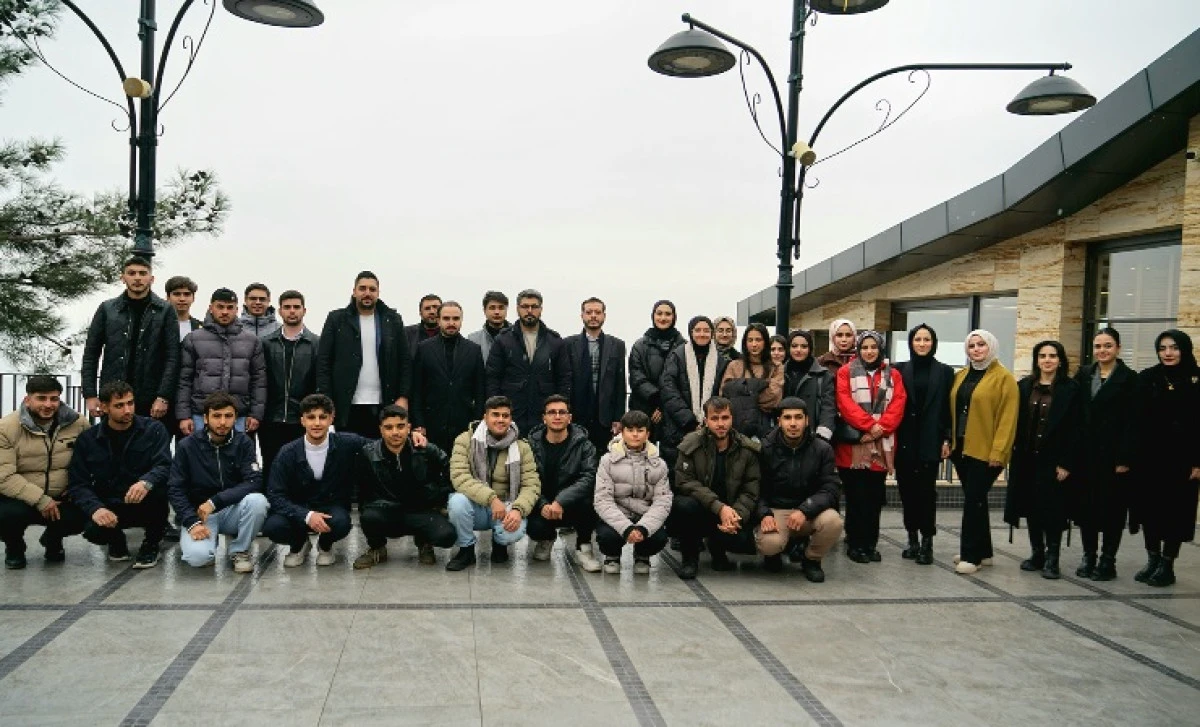 Kahramanmaraş&rsquo;tan Kahta&rsquo;ya Gen&ccedil;lik K&ouml;pr&uuml;s&uuml;