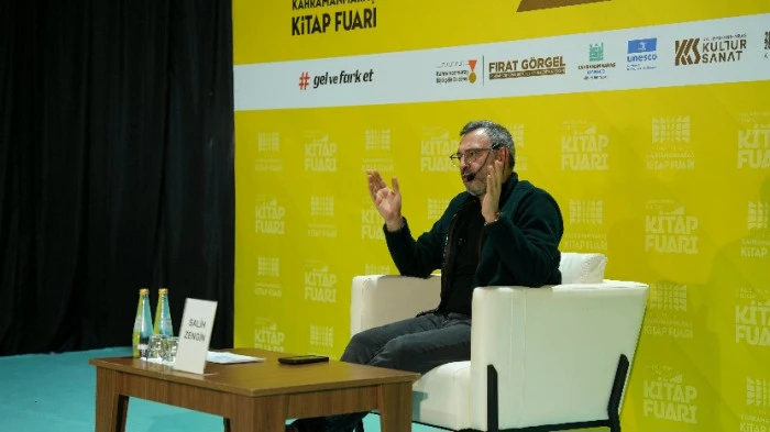 Kitap Fuarında Salih Zengin&rsquo;den &Ccedil;ocuklara Kitap Sevgisi &Uuml;zerine S&ouml;yleşi