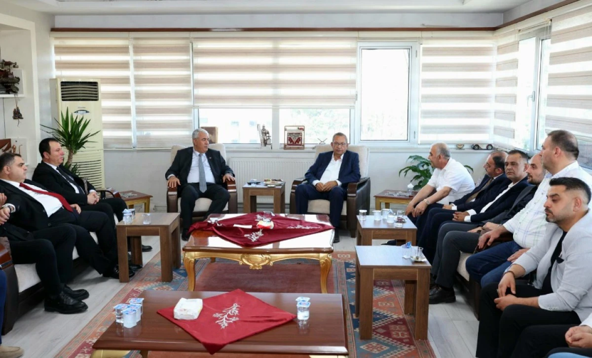 KMTSO&rsquo;dan KMESOB Başkanı Ahmet Kuybu&rsquo;ya Hayırlı Olsun Ziyareti