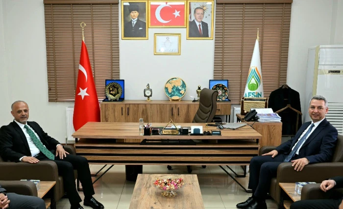 KS&Uuml; Rekt&ouml;r&uuml; Okumuş&rsquo;tan Afşin Belediye Başkanı Kıra&ccedil;&rsquo;a Ziyaret