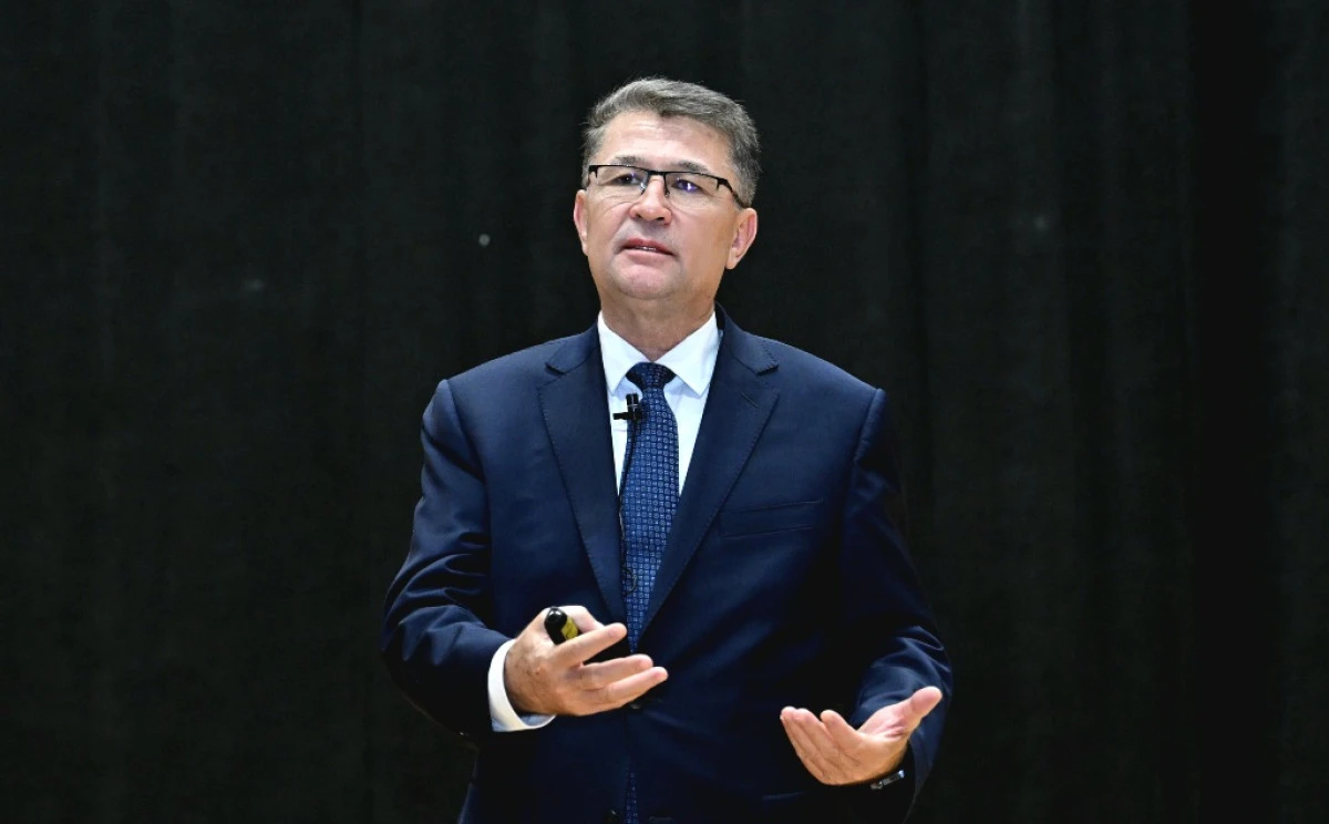 KS&Uuml;&rsquo;de D&uuml;nya T&uuml;rk Dili Ailesi G&uuml;n&uuml; Konferansla Kutlandı