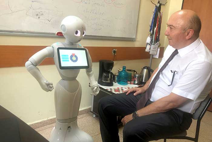 RoboCoop Projesi Robotik ve Yapa Zekâ Alanında Yenilikçi Çalışmalarla Dikkat Çekiyor