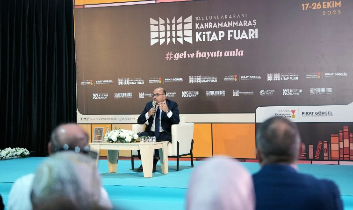 Milletvekili Şahin, Kitap Fuarı’nda “Türk Dış Politikası ve Ortadoğu” Konusunu Değerlendirdi