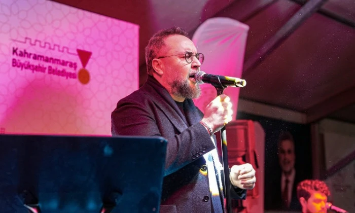 Mustafa Cihat, Ramazan Sokağı&rsquo;nda Y&uuml;reklere Dokundu