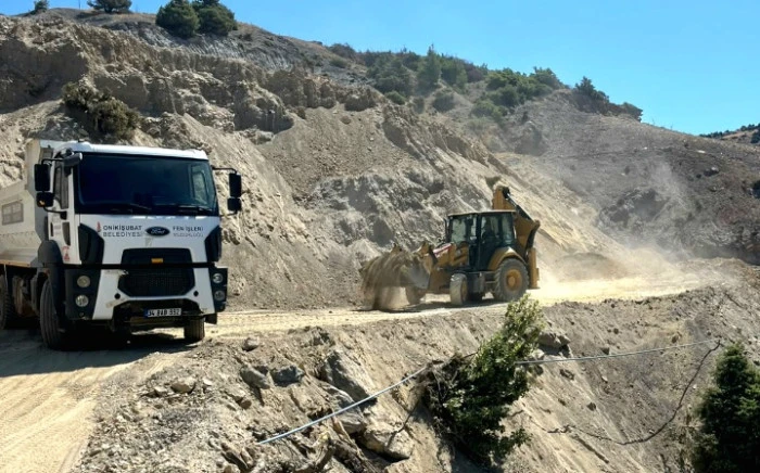 Onikişubat Belediyesi, il&ccedil;e genelinde ulaşım seferberliğini s&uuml;rd&uuml;r&uuml;yor