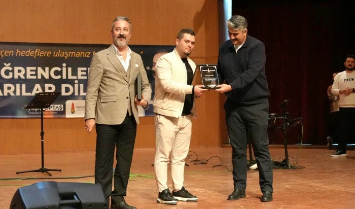 Onikişubat Belediyesi&rsquo;nin YKS ve KPSS Kazandıran Taktikler Kampı yoğun ilgi g&ouml;rd&uuml;