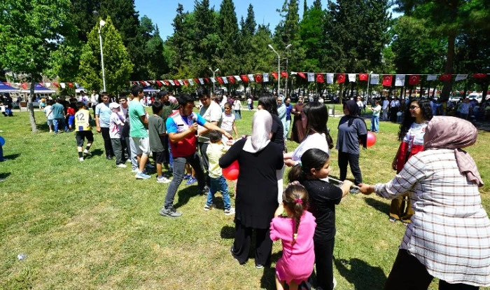 &Ouml;zel &Ccedil;ocuklar ve Aileleri İ&ccedil;in B&uuml;y&uuml;kşehir&rsquo;den Engelsiz Bahar Şenliği