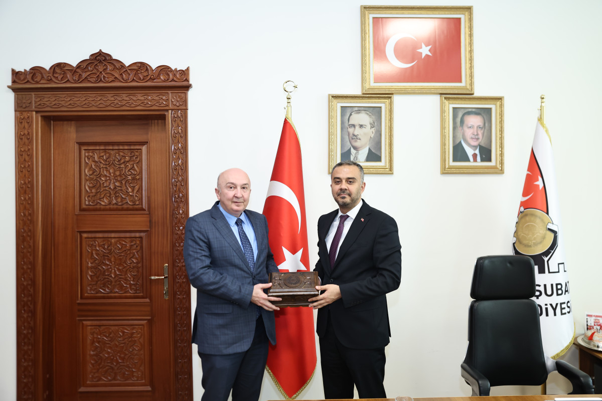 Rektör Prof. Dr. Alptekin Yasım’dan Onikişubat Belediye Başkanı Hanifi Toptaş’a Hayırlı Olsun Ziyareti