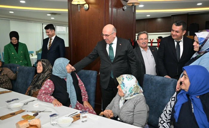 Ramazan&rsquo;ın Bereketi Huzurevi Sakinleriyle Paylaşıldı