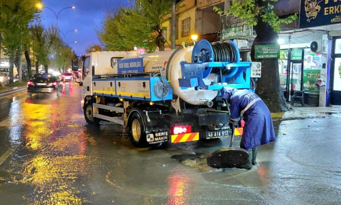 Sağanak Yağışın Getirdiği Olumsuzluklar Hızla Gideriliyor