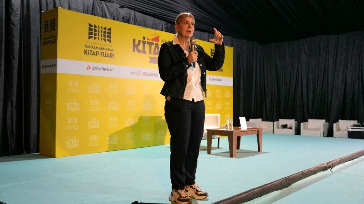 Sevda T&uuml;rk&uuml;sev, Kitap Fuarı&rsquo;nda &Ouml;nemli Mesajlar Verdi
