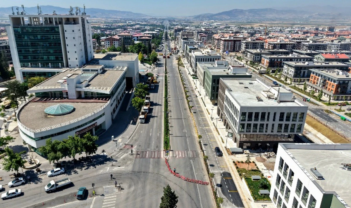 S&uuml;r&uuml;c&uuml;lerin Dikkatine! Azerbaycan Bulvarı&rsquo;nda Altyapı &Ccedil;alışması Başladı