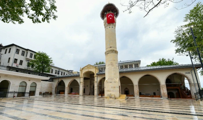 Tarihi Ulu Camii&rsquo;nin Resmi A&ccedil;ılışına T&uuml;m Vatandaşlar Davet Edildi