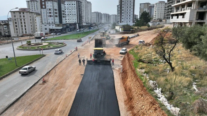 T&ouml;mek Kavşağı Yeni G&ouml;r&uuml;n&uuml;m&uuml;ne Kavuşuyor