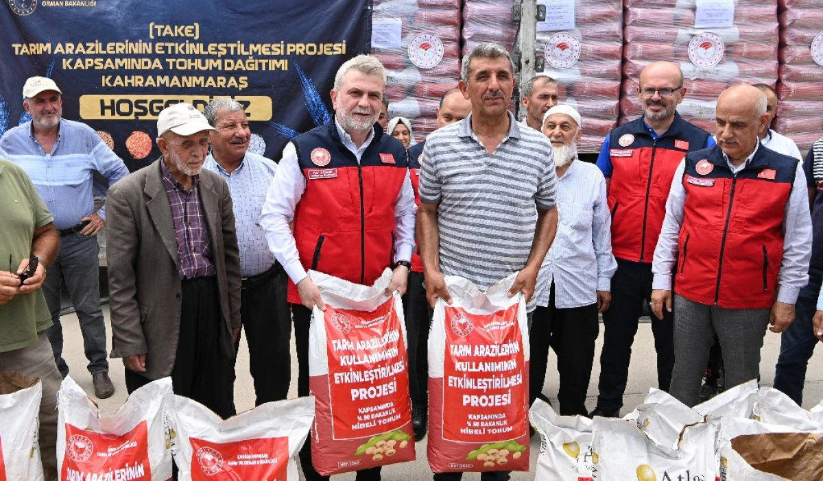 &Uuml;reticiye Can Suyu; 47 Ton Soya Tohumu Dağıtıldı