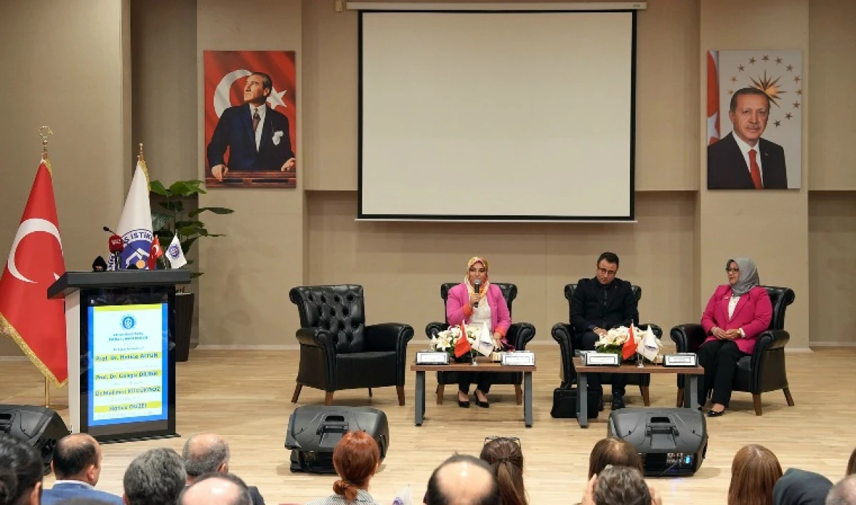 Uzman İsimler Otizmi T&uuml;m Y&ouml;nleriyle Ele Aldı