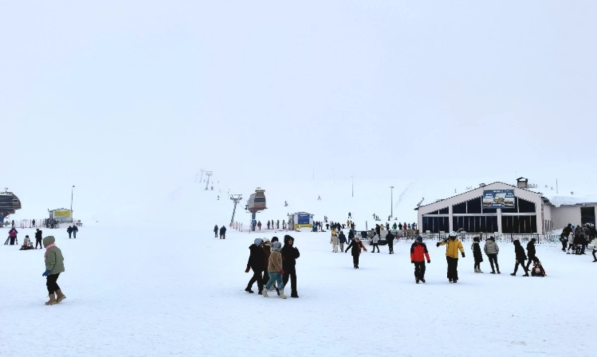 Yedikuyular, Hafta Sonu Binlerce Ziyaret&ccedil;iyi Ağırladı